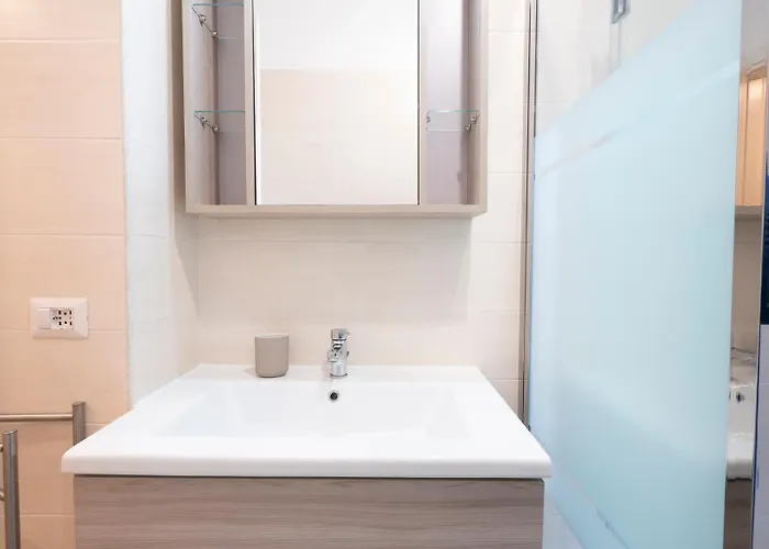 Homelovers Simple Quite Flat Sarpi Sempione Mm5 Gerusalemme * ميلان