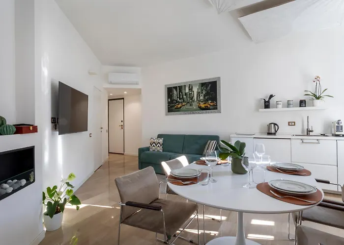 Maggi - New Beautiful In The Center