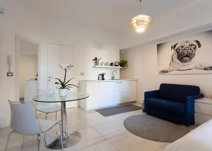 Maggi - New Beautiful In The Center Milán