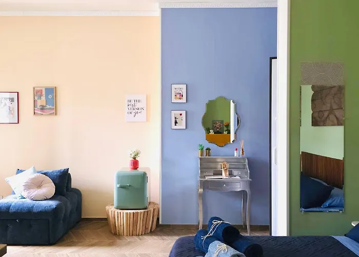 Sieva - Elegance And Urban Design * מילאנו