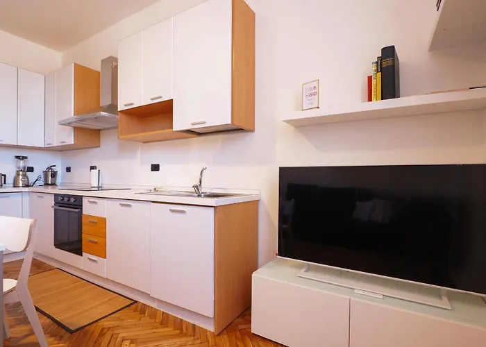 Olona Premium Duplex Sant'ambrogio アパート ミラノ