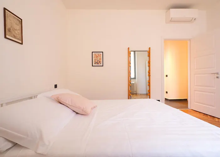 Olona Premium Duplex Sant'ambrogio * ミラノ