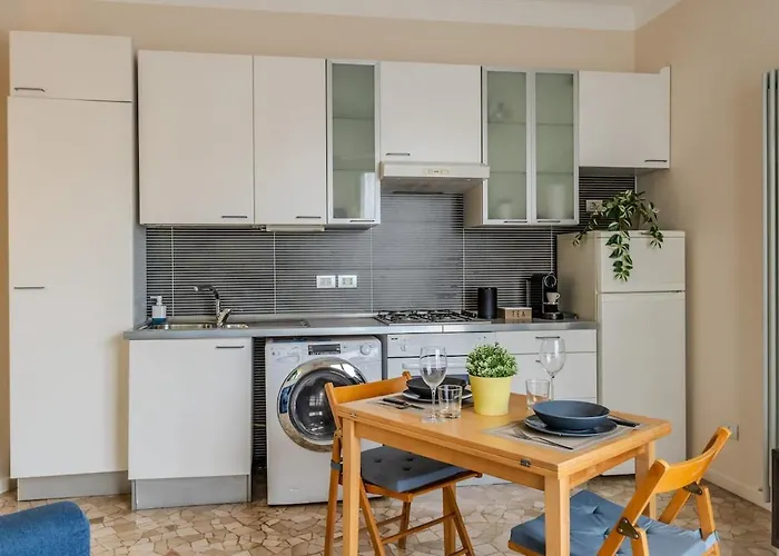 דירה Politecnico Leonardo & Institute Of Tumors *