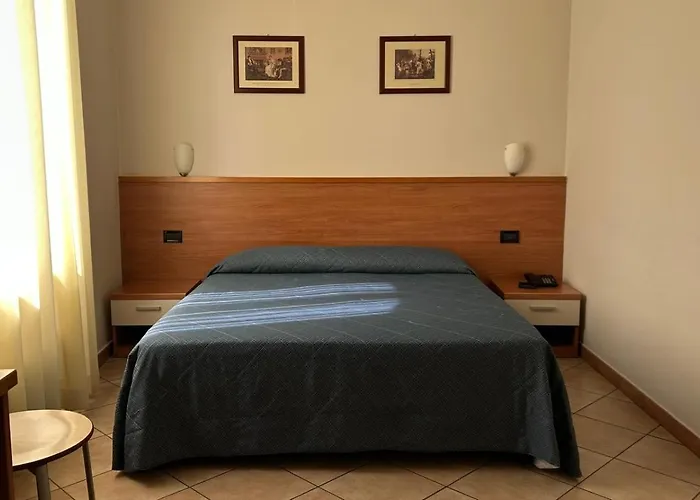 Hotel Salerno 3*