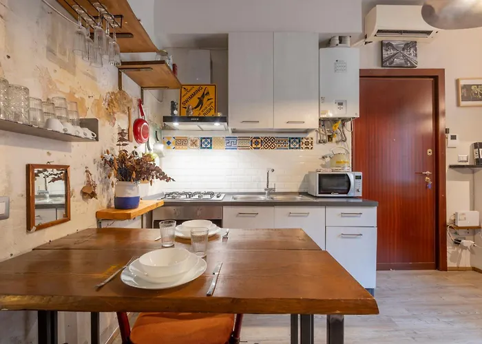 Bessy House At Fondazione Prada Appartement Milaan