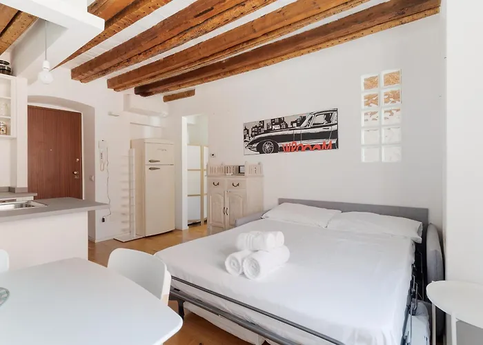 Arco Della Pace - Sempione - Moderno Bilocale * Milan