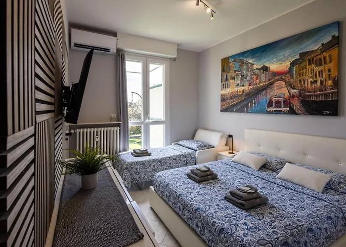 Spazioso Con Terrazzo Navigli,bocconi Lägenhet *