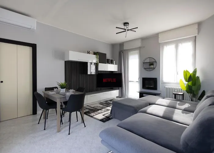 Spazioso Con Terrazzo Navigli,bocconi Milano