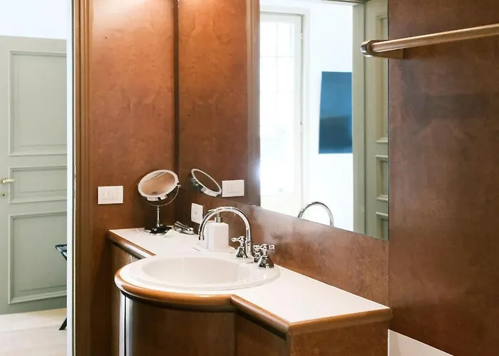 Comecasa Monte Napoleone Exclusive *