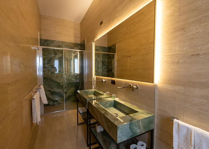 Tra Via Brera E Via Spiga, Deluxe Milán