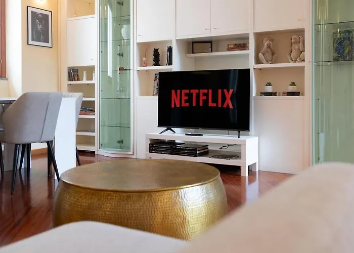 Duomo Milan-attic With Terrace-netflix And Wifi Apartman *