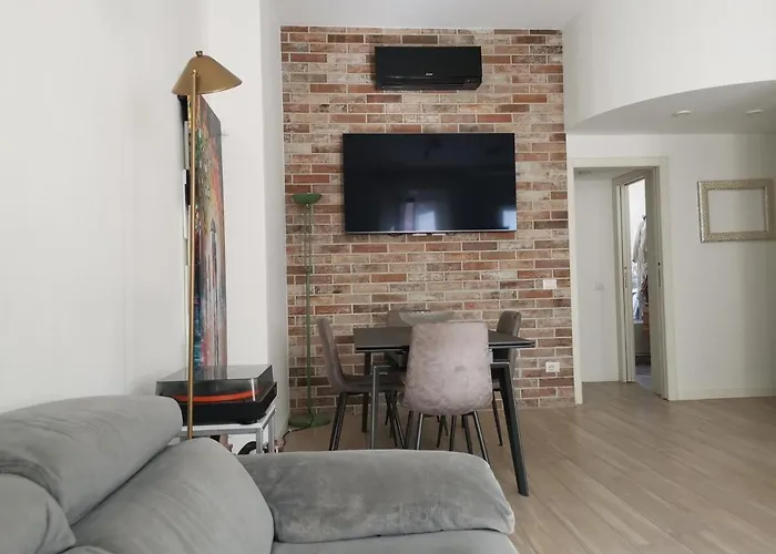 Lejlighed 30 Meters From The Lambrate M2 Citta Studi Metro Station *