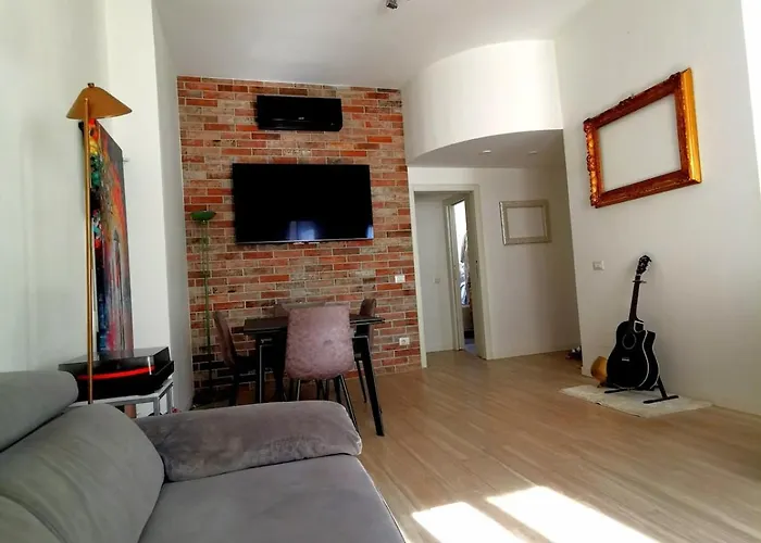 Apartment 30 Meters From The Lambrate M2 Citta Studi Metro Station
