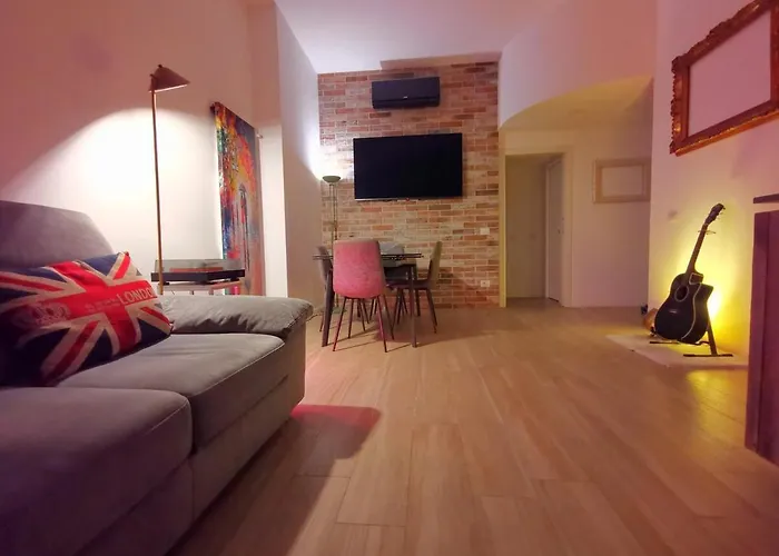 30 Meters From The Lambrate M2 Citta Studi Metro Station Lejlighed