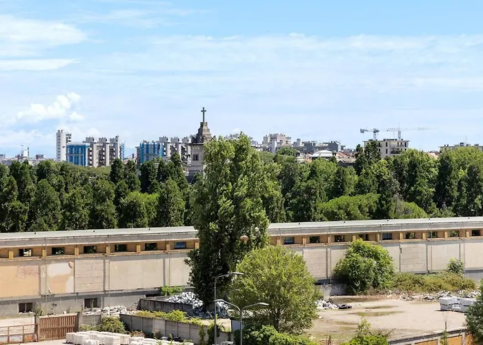 شقة Elegant Terrace Flat Parking Near Rho Fiera Mi