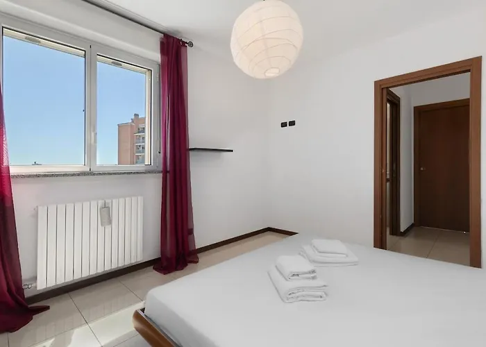 Elegant Terrace Flat Parking Near Rho Fiera Mi * ميلان