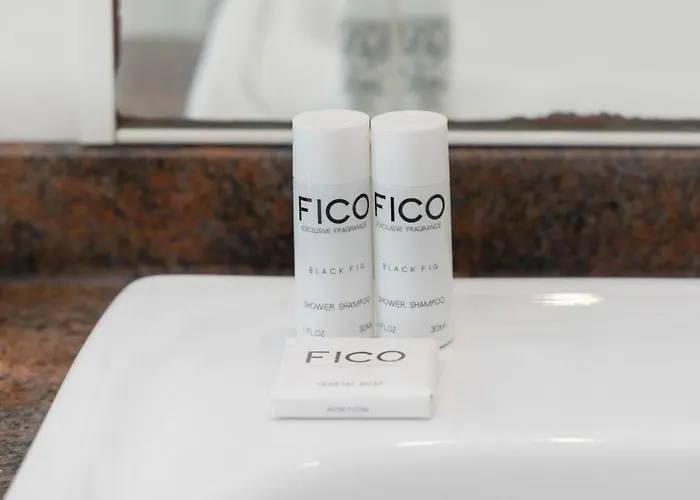 شقة Elegant Terrace Flat Parking Near Rho Fiera Mi