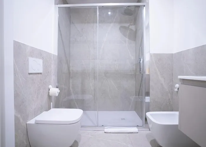 Modern Flat Metro Citylife-mico-self Check-in-ac