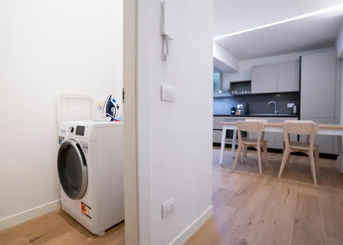 Апартаменты Modern Flat Metro Citylife-mico-self Check-in-ac