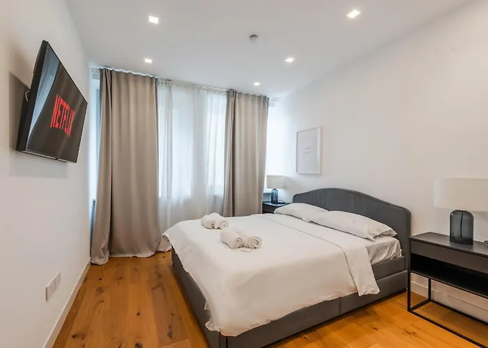 Duomo Area Luxury Design & Netflix Mood Apartmán