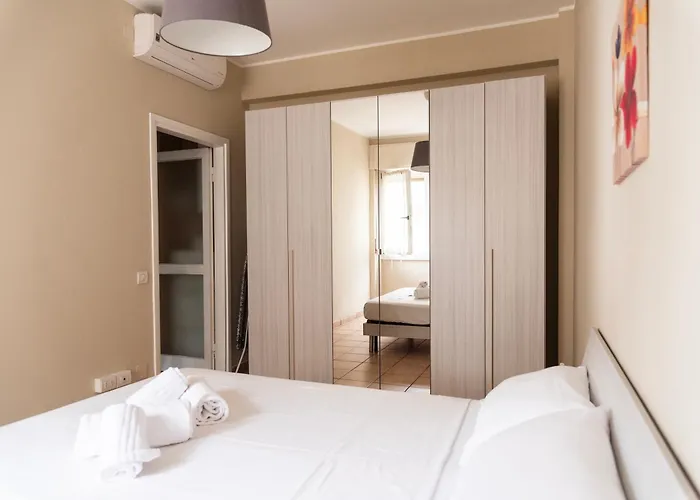 Youhosty - Meloria 10 Милан