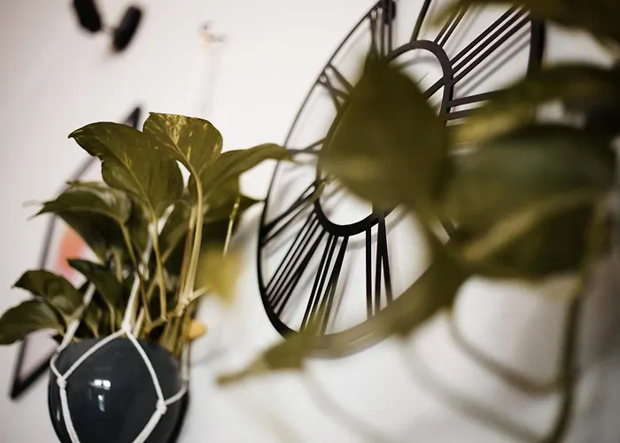 Hostmate - - Sammartini's Garden - Stazione *