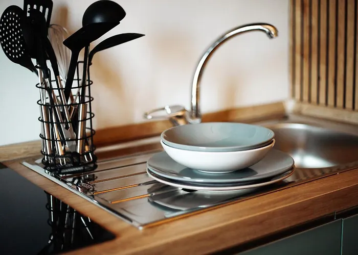 Hostmate - - Sammartini's Garden - Stazione Appartamento *