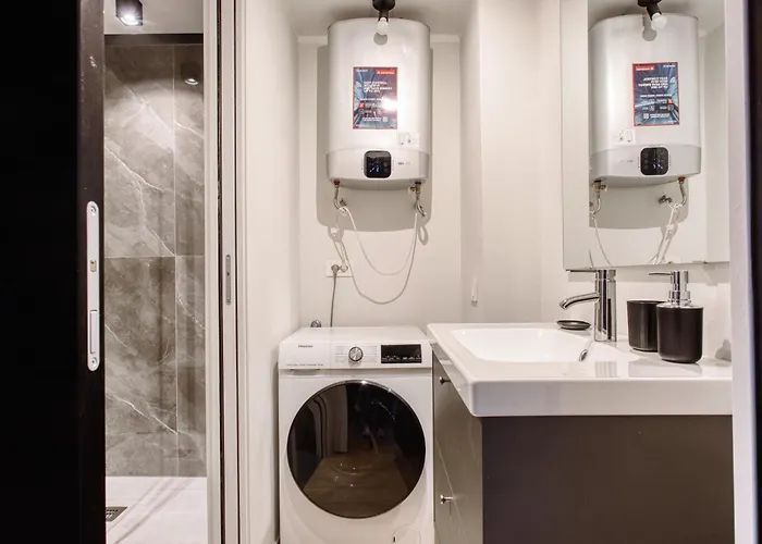 Hostmate - - Sammartini's Garden - Stazione