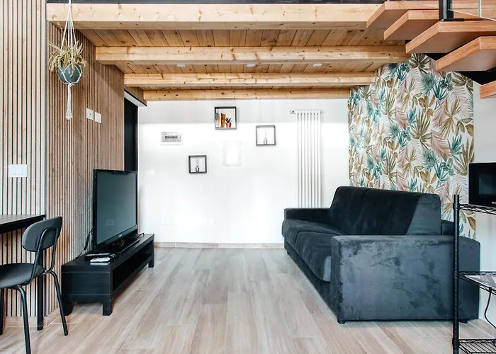 Hostmate - - Sammartini's Garden - Stazione Appartamento Milano