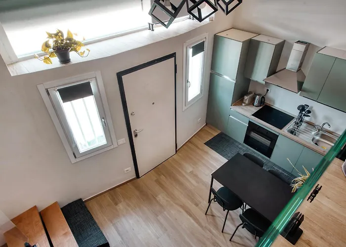 Appartamento Hostmate - - Sammartini's Garden - Stazione Milano