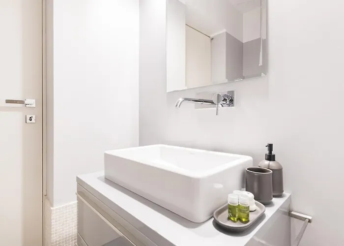 Easylife - - Gregorio 21 - Porta Venezia * Milan
