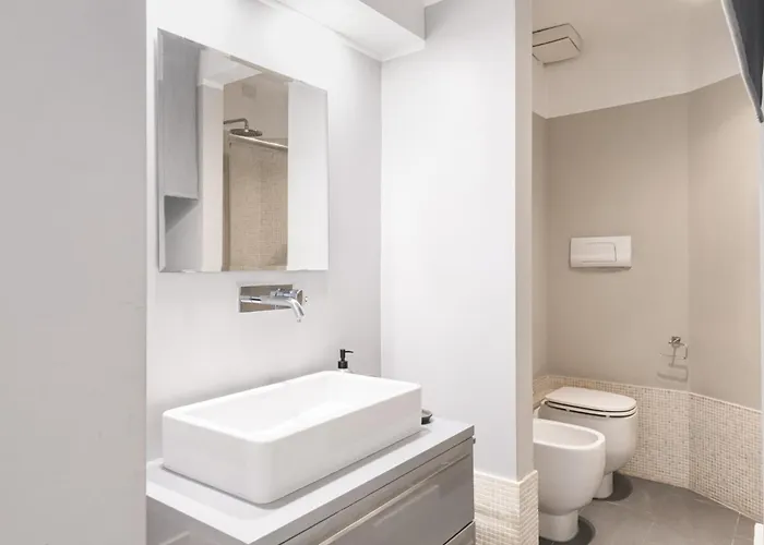 Easylife - - Gregorio 21 - Porta Venezia Milano