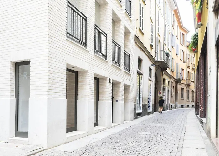 Apartment Easylife - - Medici 5 P4d - Duomo Milan