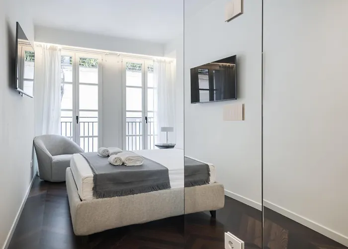 Easylife - Wellness Con E Solarium In Centro Appartamento Milano