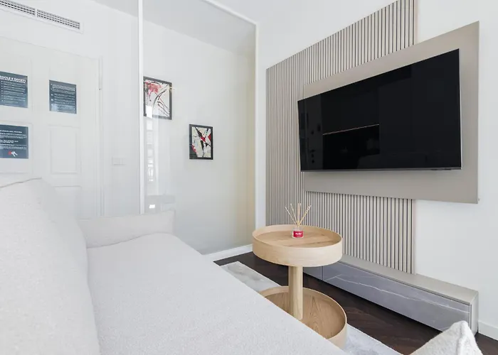 Easylife - - Medici 5 P4d - Duomo Apartment *