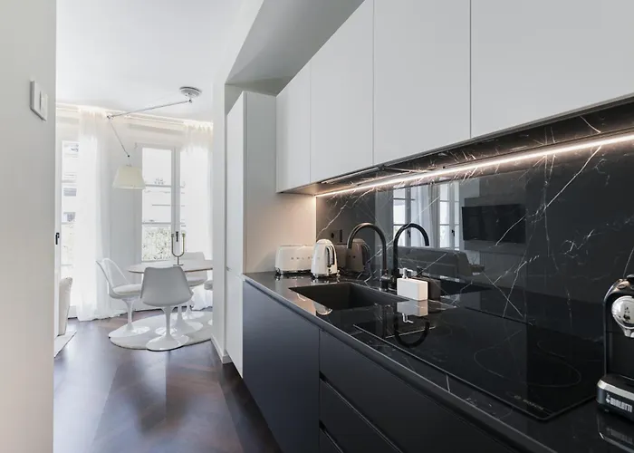 Apartment Easylife - - Medici 5 P4d - Duomo