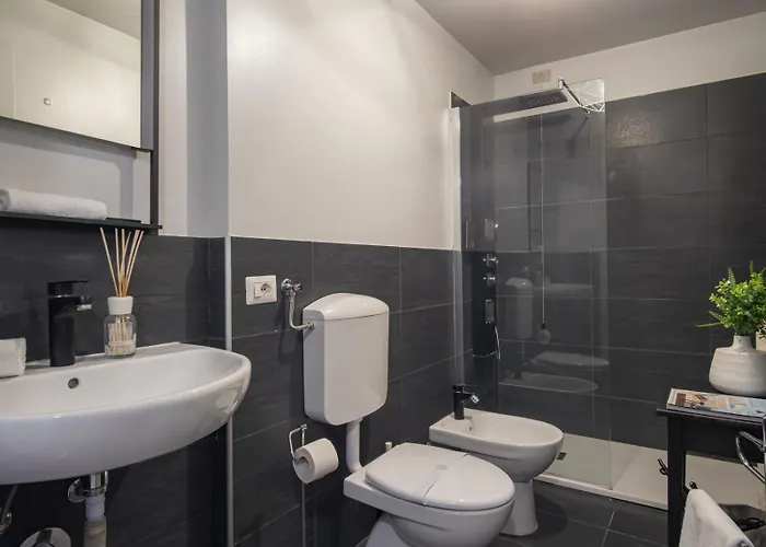 Brera District Bright & Elegant By Rentopolis 아파트 *