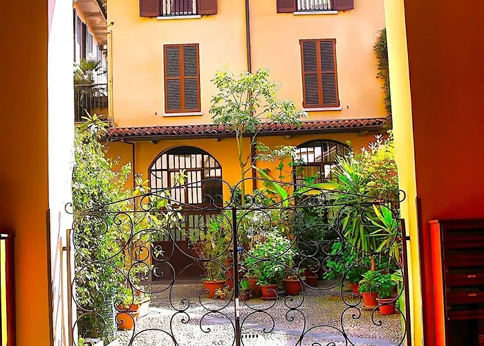 Center Eco-chicsmart - Brera Garibaldi Zone 1 - The Tube *