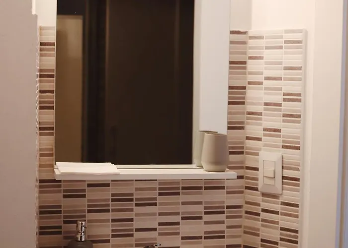 Cozy In The Center *