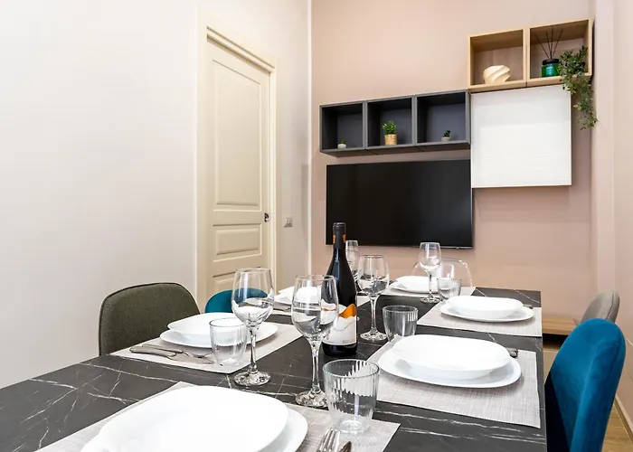 דירה Moscova Luxury Retreat *