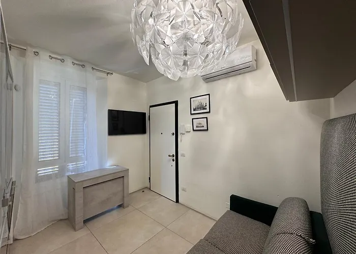 Dimora Garibaldi - Bright And Quiet Nest - Apartament *
