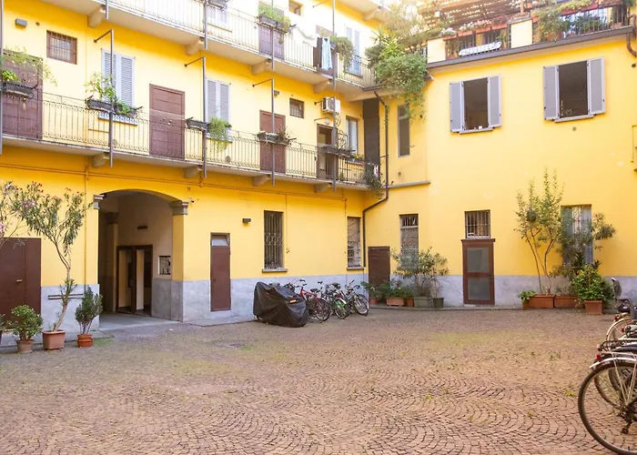 Dimora Garibaldi - Bright And Quiet Nest - * מילאנו