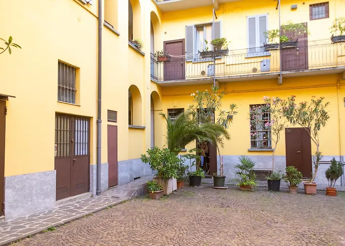 דירה Dimora Garibaldi - Bright And Quiet Nest - *