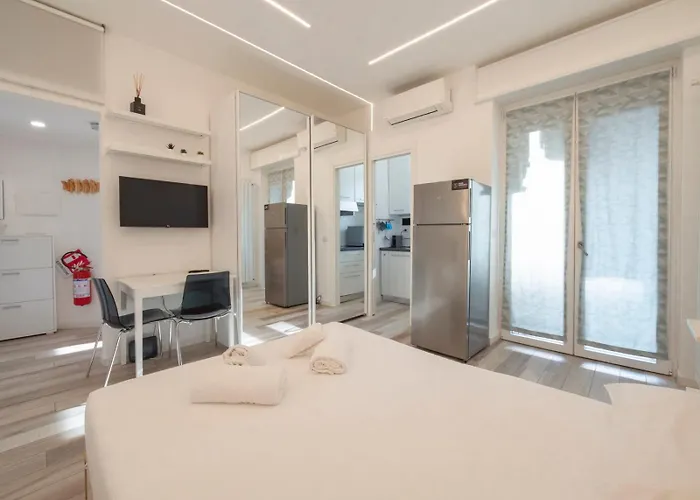 I-host - Cambiasi 8 아파트 밀라노