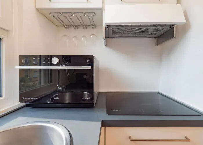 I-host - Cambiasi 8 아파트 *