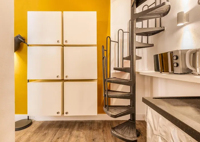 Garibaldis Gem - La Vista Milán