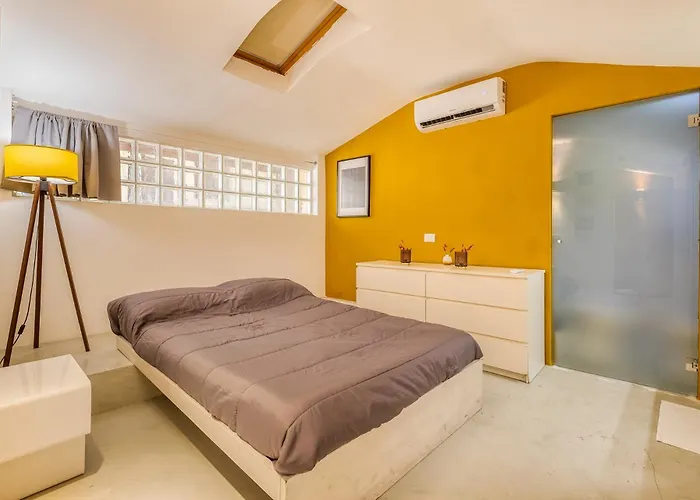 Garibaldis Gem - La Vista Apartmán