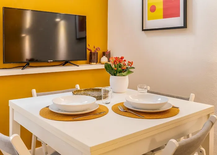 Garibaldis Gem - La Vista *