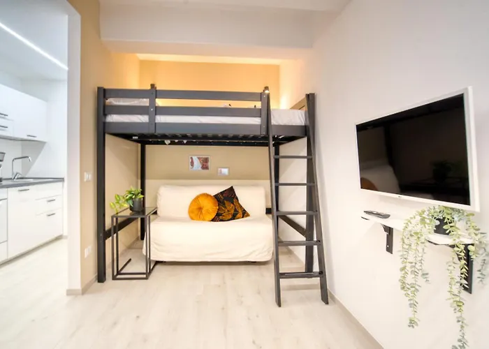 Hostmate - - Suzzani - Bicocca Apartamento Milán