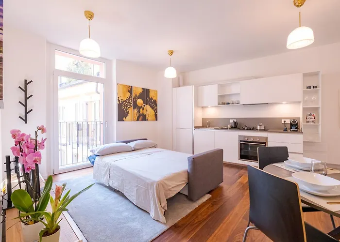 Essenza - Modern Comfort - In The Heart Of - 5min To Station - 10min To Dumo * Milan